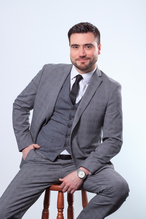 Profile photo of Oscar Burgos